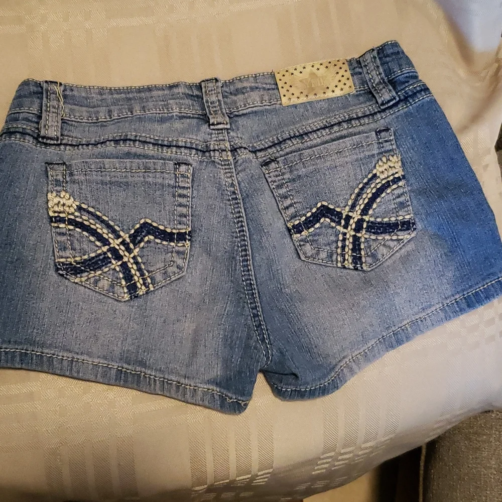 YMI jean shorts no button (0269) - Picture 2 of 4